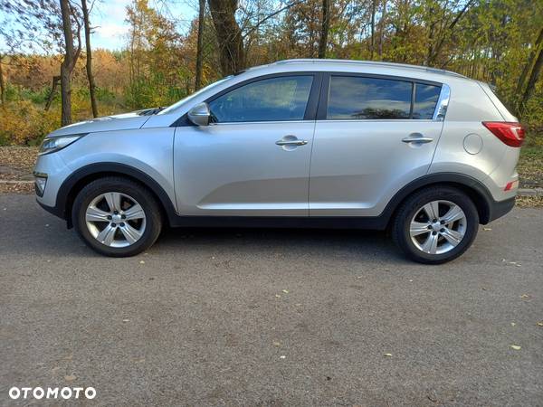 Kia Sportage 1.7 CRDI 2WD ISG Attract - 6