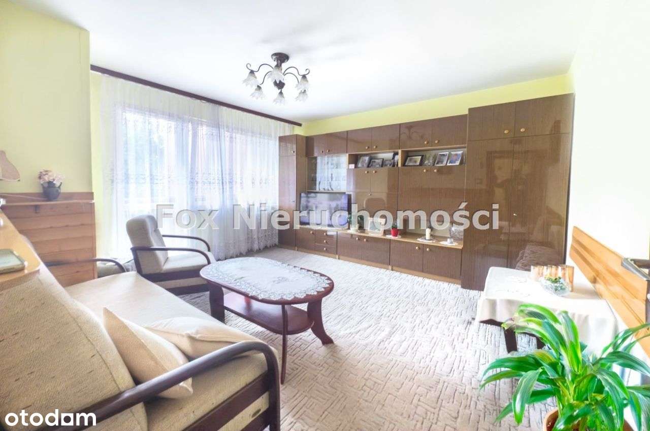 Duże 4 pokojowe mieszkanie z balkonem - niski blok-2