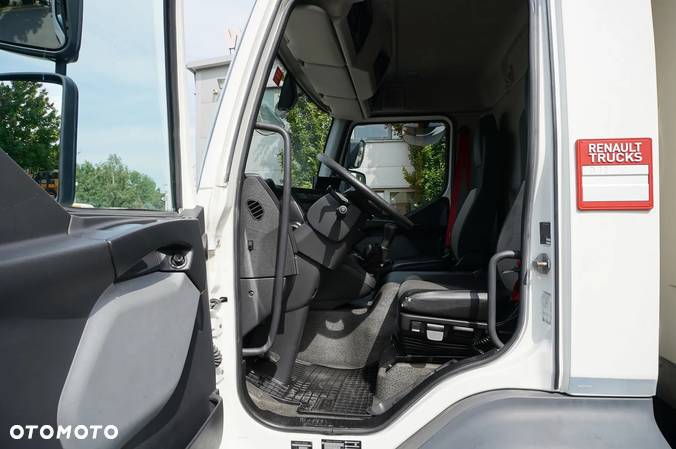 Renault D12 Euro 6 / 18 palet / Winda / r.2017 - 10