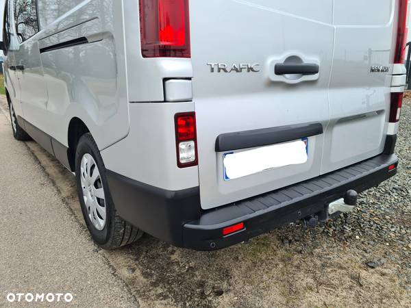 Renault Trafic - 12