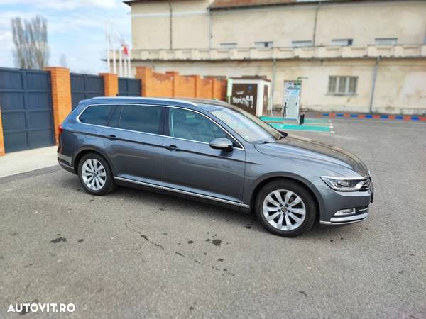 Volkswagen Passat 2.0 TDI DSG Highline - 7