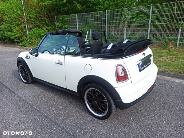 MINI Cooper Cabrio - 5