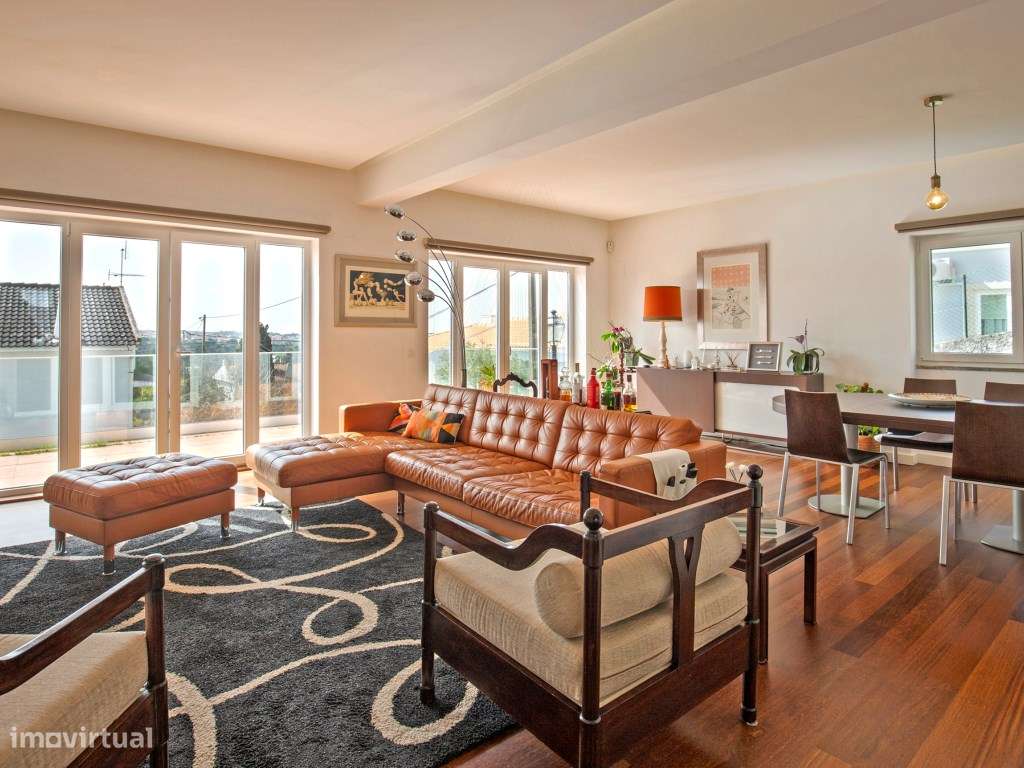EXCLUSIVO | Moradia V6 de Sonho no Coração da Cotovia, Sesimbra-0