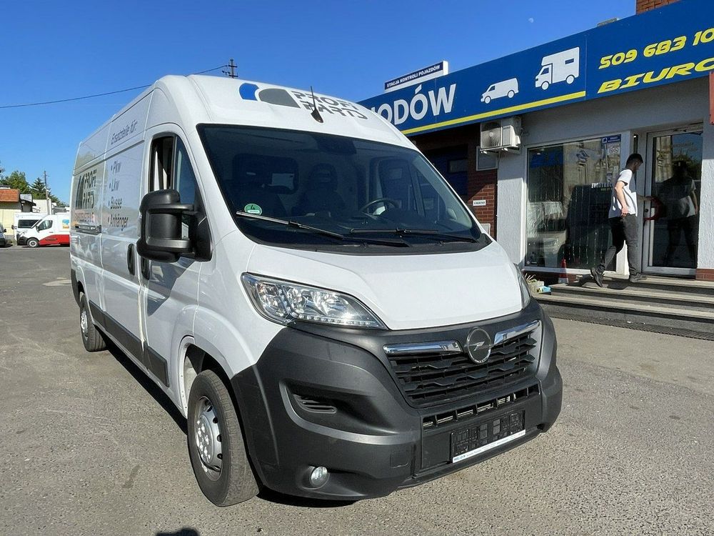 Opel Movano 2024
