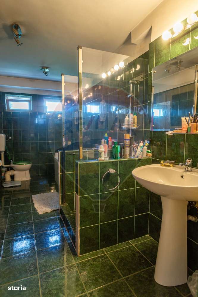 Vila multifunctionala de vanzare, Soseaua Slaj-7