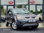 Mitsubishi Outlander - 2