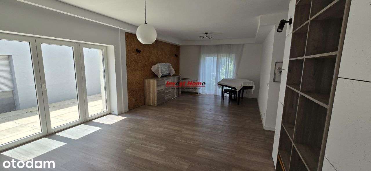 Budynek (klinika oraz dom) w dobrej lokalizacji.-12