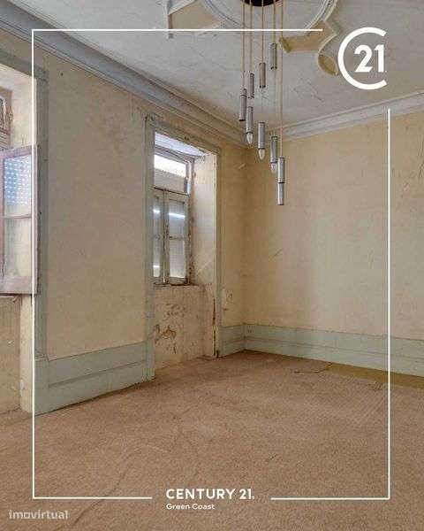 Vende -se moradia t3 para restauro - Grande imagem: 4/4