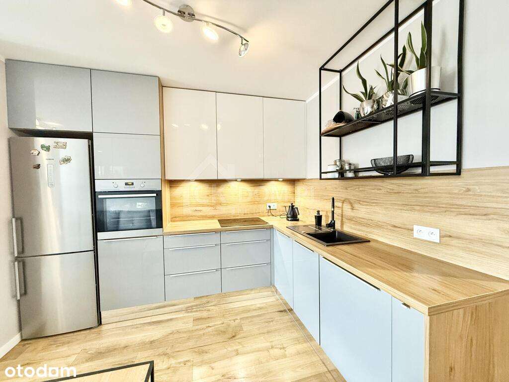 Kawalerka Witosa z dużym balkonem urządzona , - Pełny obrazek: 3/12