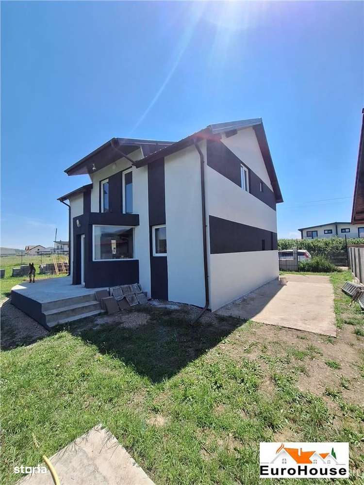 Casa noua de vanzare in Alba Iulia - Imagine principală: 5/12