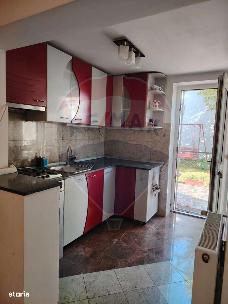 Casa de inchiriat in Centrul Vechi – ideala pentru locuinta sau birou - Imagine principală: 5/19