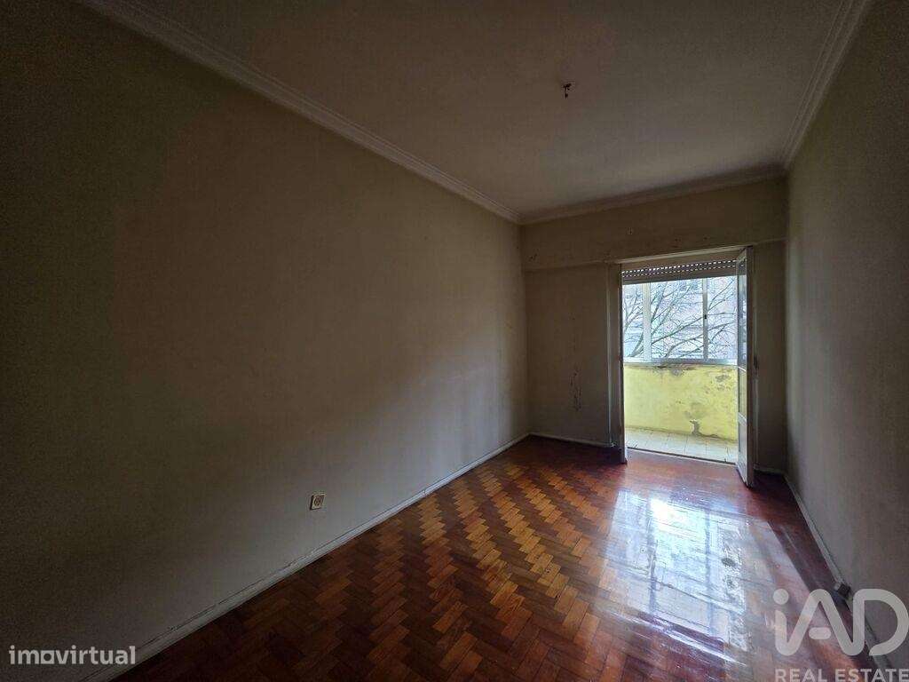 Apartamento T2 em Benfica de 71,5 m2 - Grande imagem: 5/19