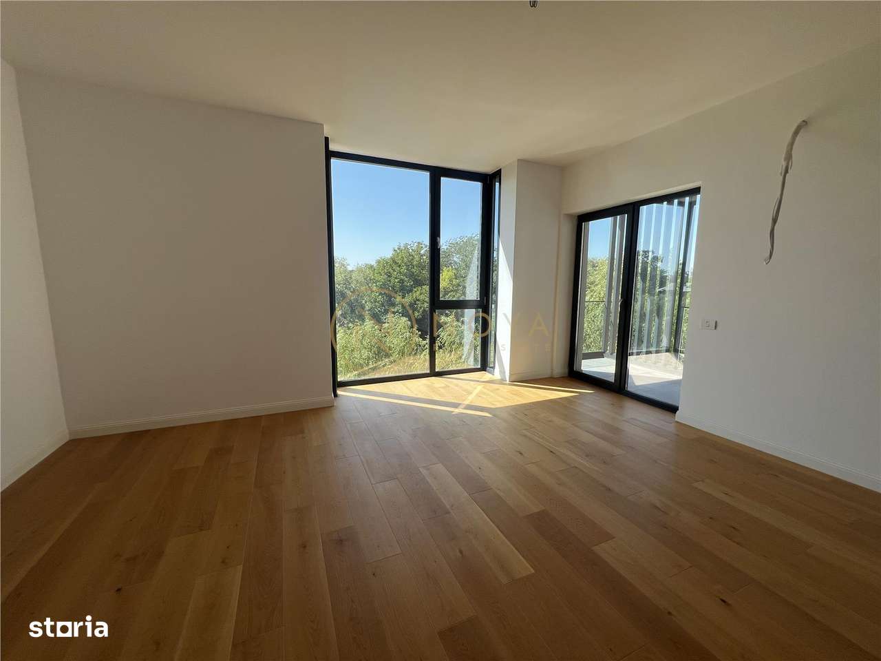 Apartament cu 2 camere in zona Iancu Nicolae BelAir vedere lac, parcar
