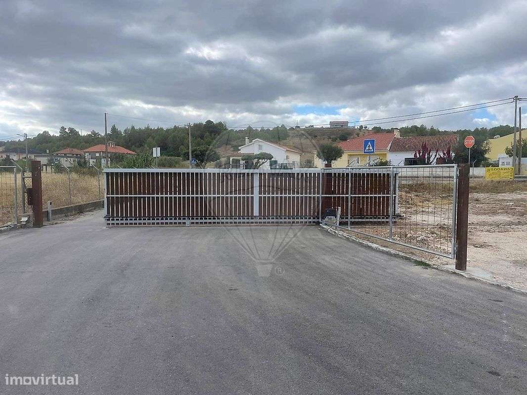 Industrial  para arrendamento - Grande imagem: 3/12