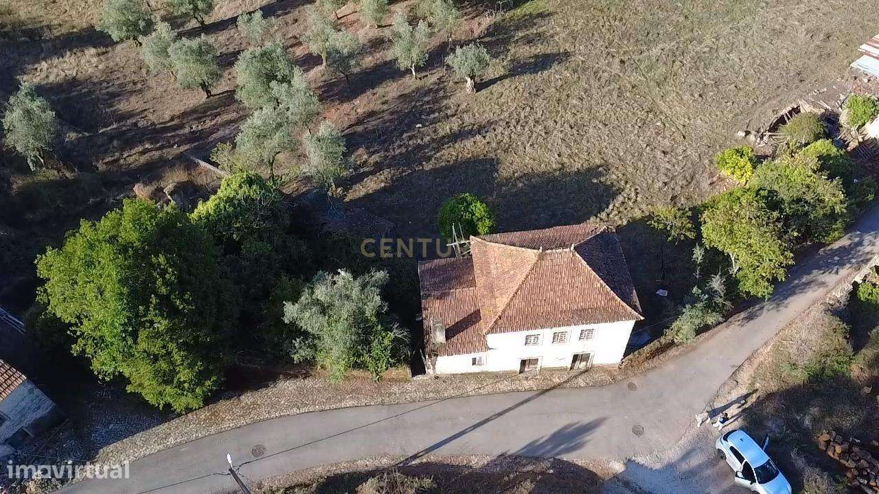 Moradia para reconstrução - Cumeeira, pertencente ao Município de Pene - Grande imagem: 5/11