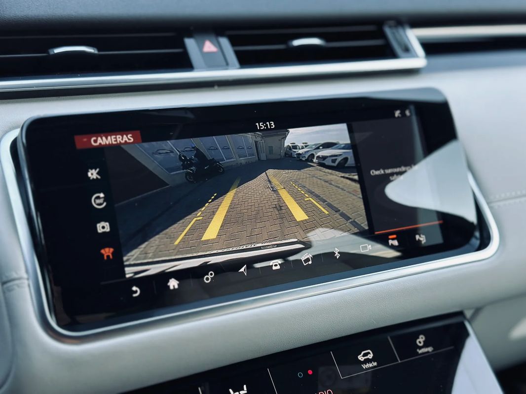 Land Rover Range Rover Velar 2.0 R-Dynamic HSE - 7
