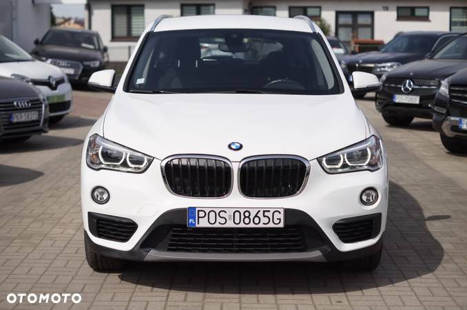 BMW X1 sDrive20i - 2