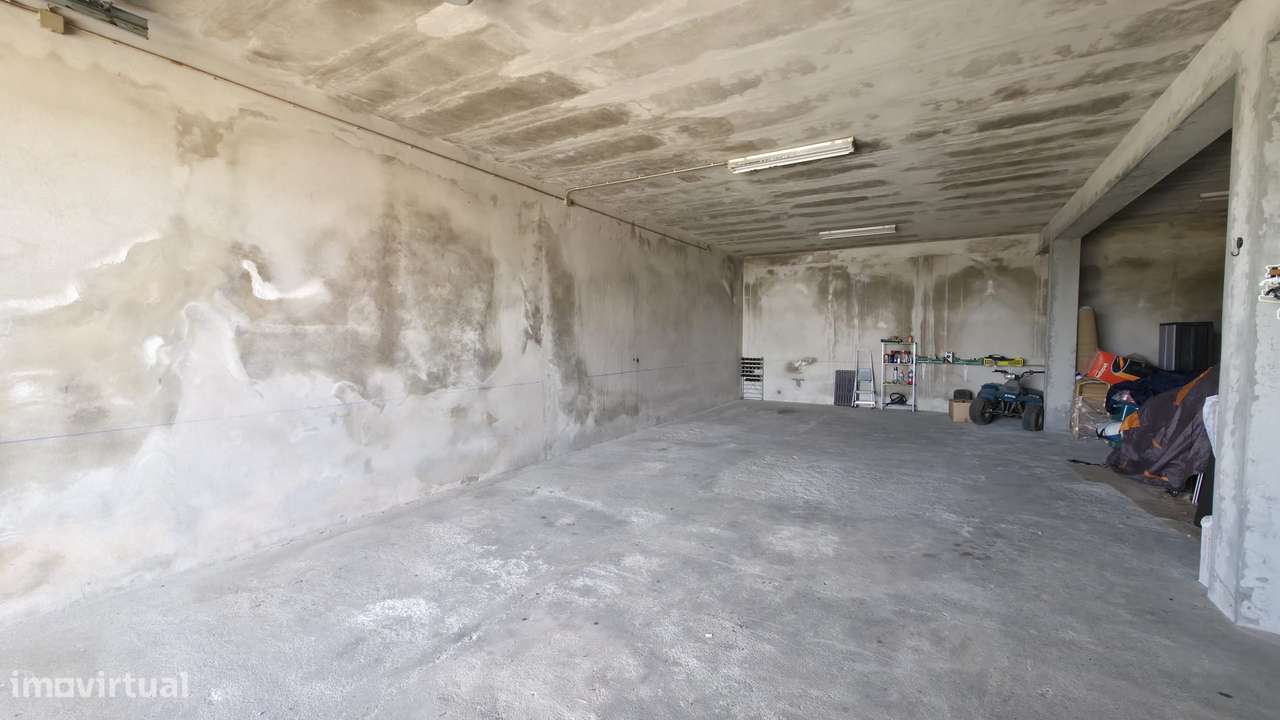 Lote de terreno c/ benfeitorias Vila Verde Felgueiras-7