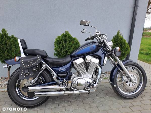 Suzuki Intruder - 3