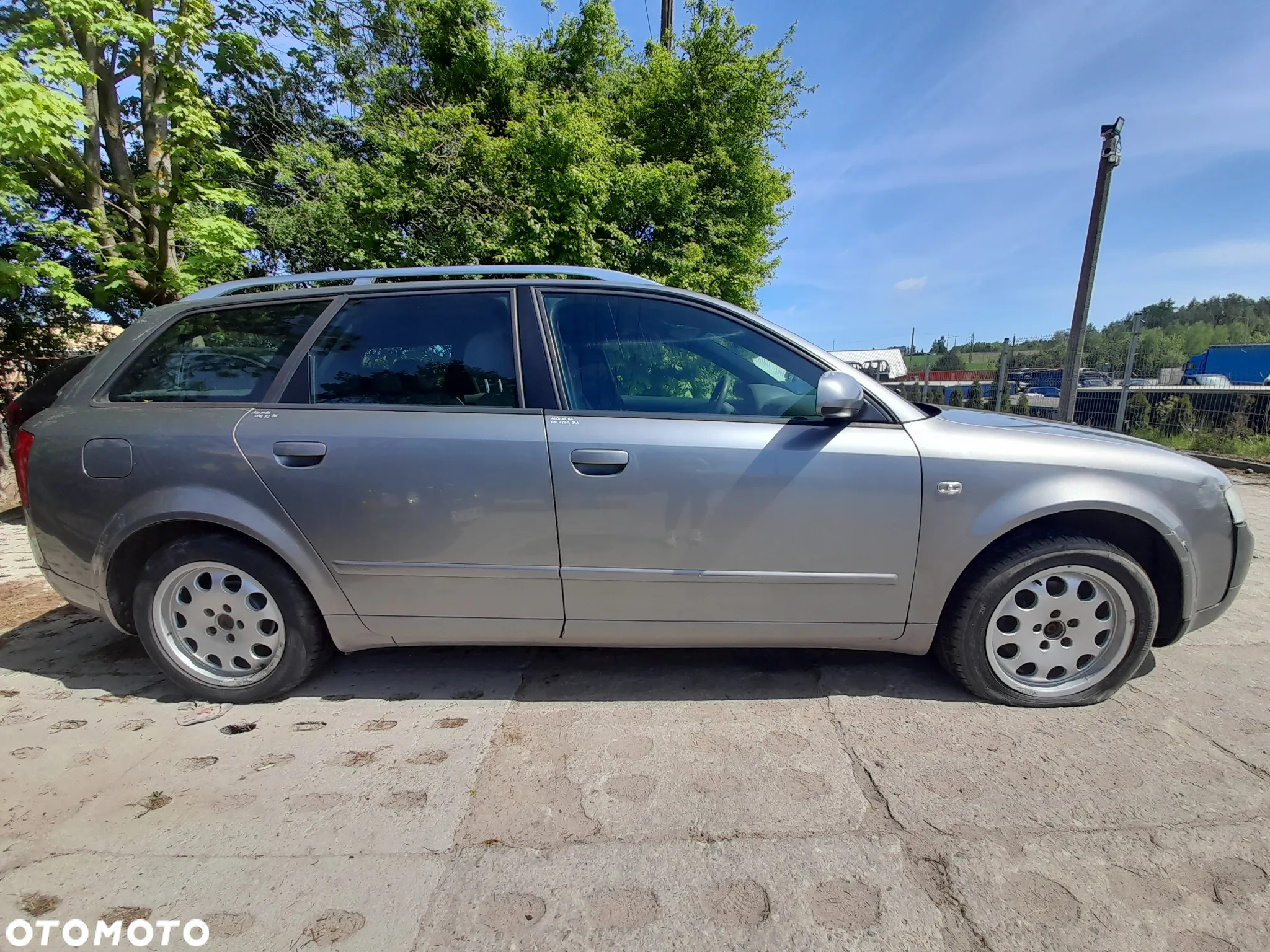 AUDI A4 B6 ROLETA BAGAŻNIKA KOMBI - 24