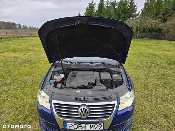 Volkswagen Passat 2.0 TSI R-Line Edition - 2