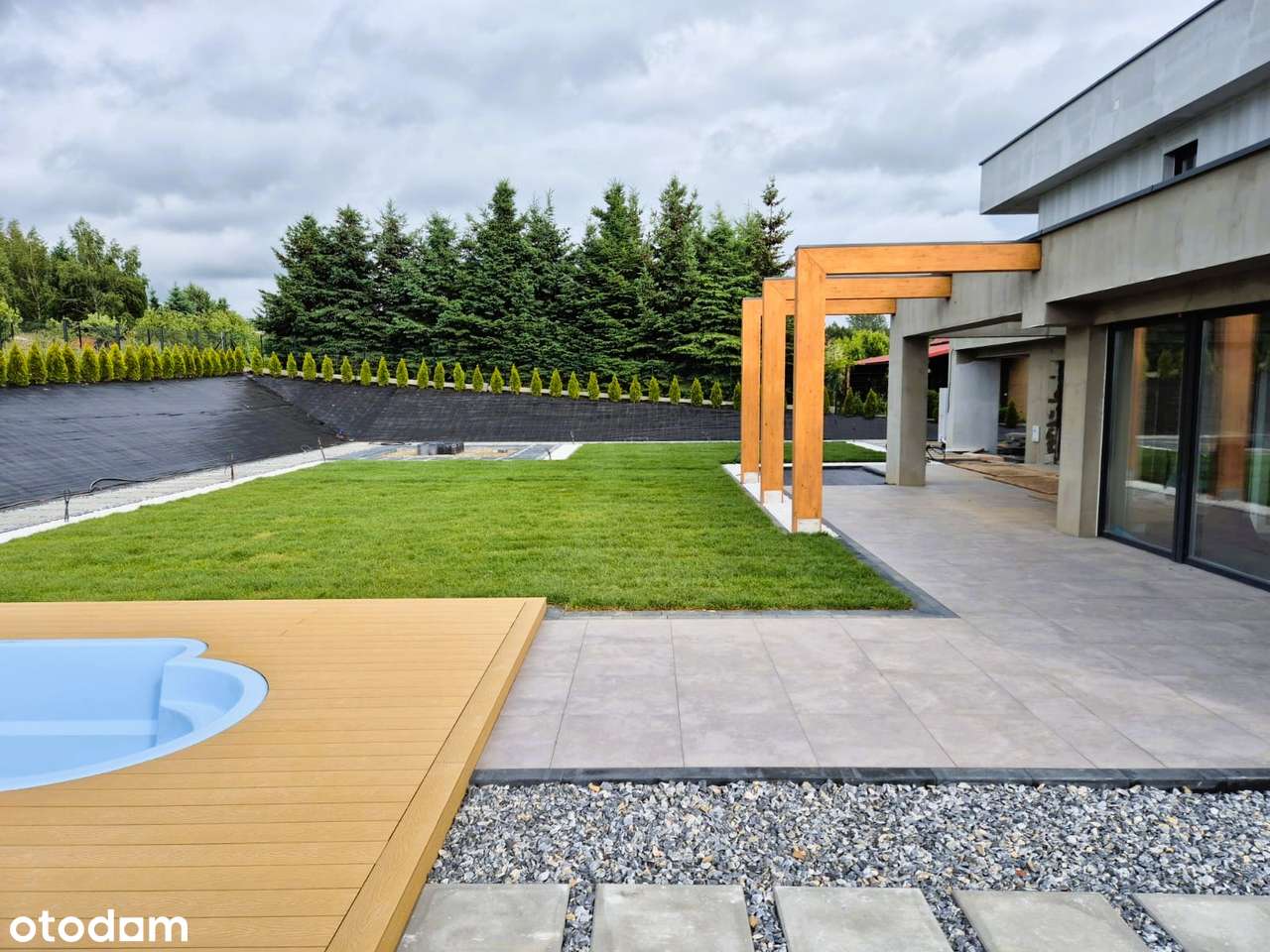 NOWY!! Dom z widokiem, basen, ogród,fotowoltaika, 2xpompa ciepła-5