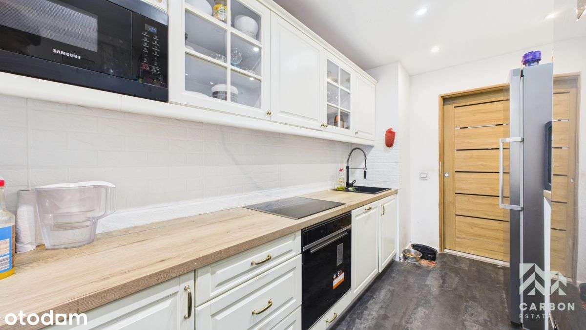 Duży metraż i 4 pokoje w centrum Dąbrowy-13