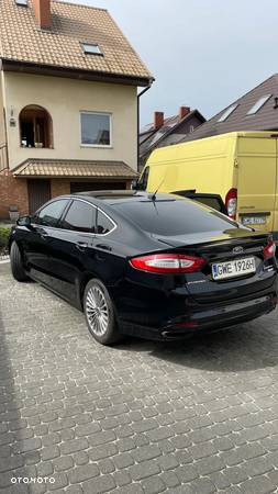 Ford Fusion 2.0 EcoBoost Titanium - 12