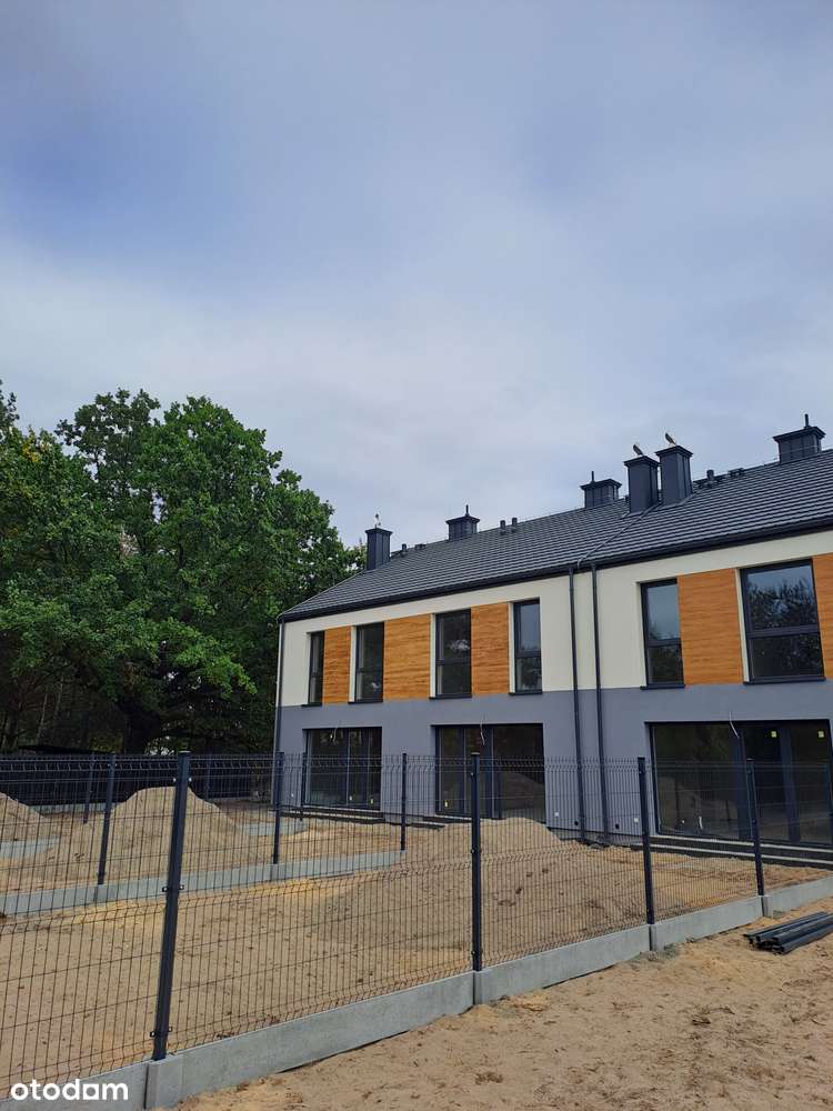 Garaż i 2 miejsca w cenie/ z pozwoleniem na użytkowanie! - Pełny obrazek: 3/17