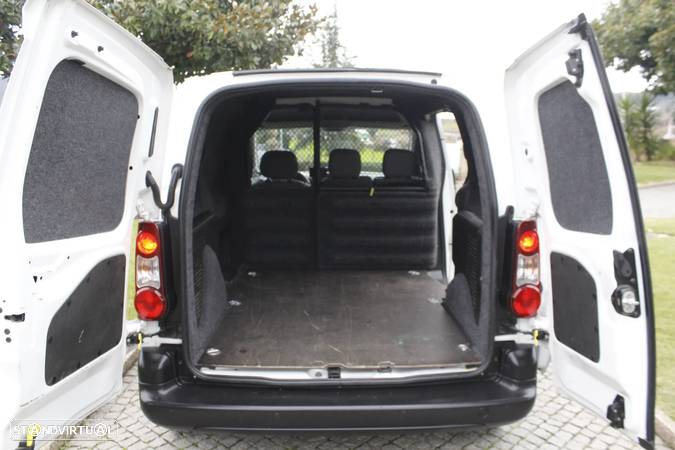 Citroën BERLINGO 1.6 HDI 3 LUGARES CX.AUTOMATICA - 8