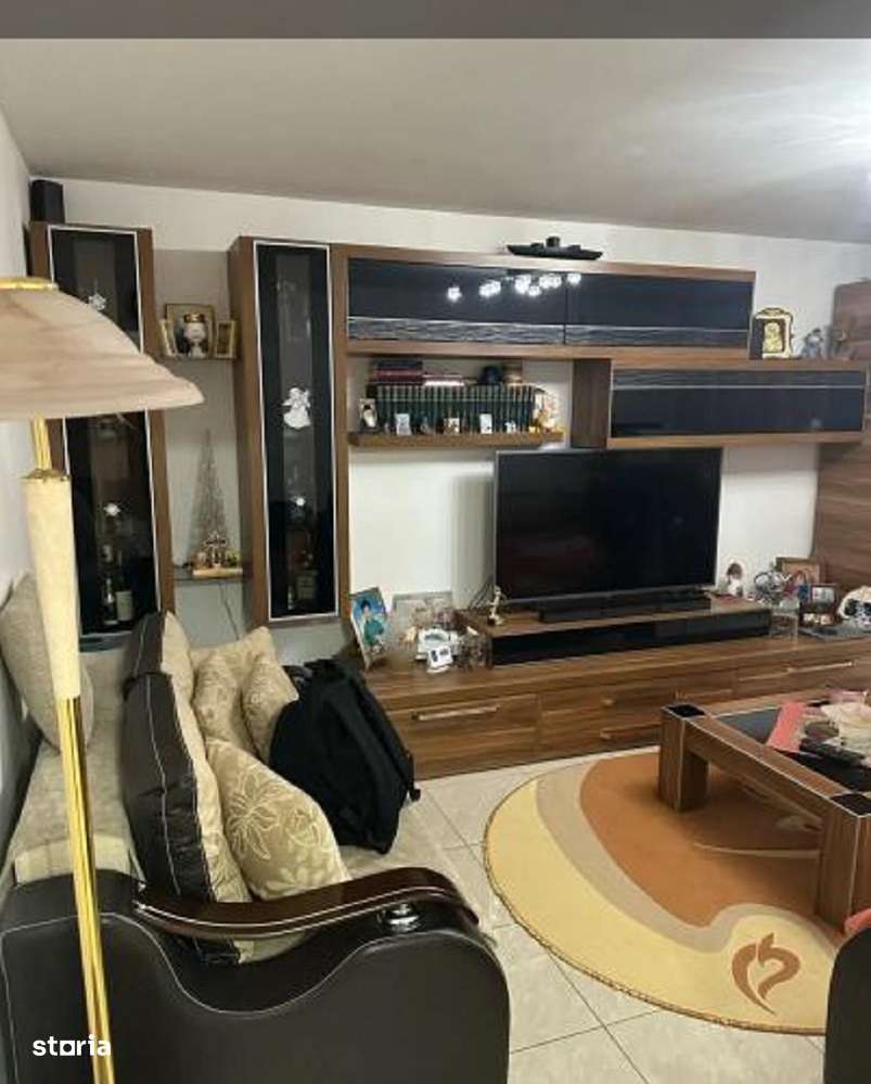 39026  Apartament 3 camere Cet-0