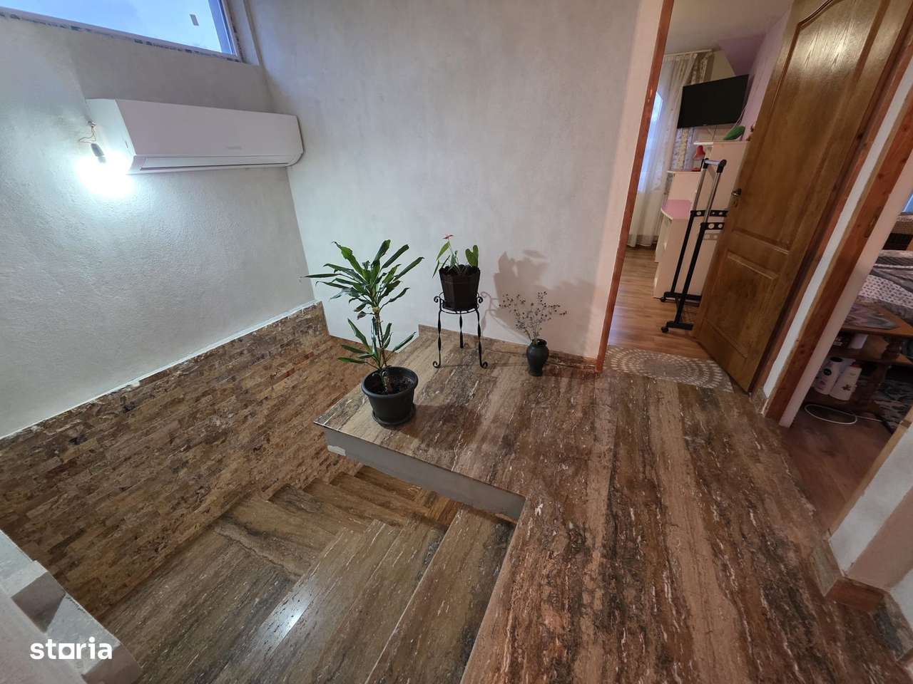 Casă de vânzare în Bârșău, comuna Hărău – la doar 15 km de Mun Deva-6