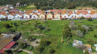 Terreno Urbano com 600 m em Santo Ovídio, Sado, Setúbal - Grande imagem: 2/27