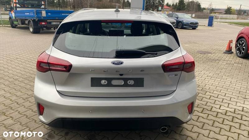 Ford Focus 1.0 EcoBoost mHEV Titanium - 4