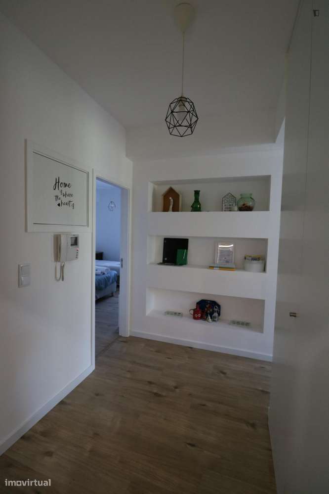 Apartamento com 2 quartos - localizado em Benfica Lisbon - Grande imagem: 2/10