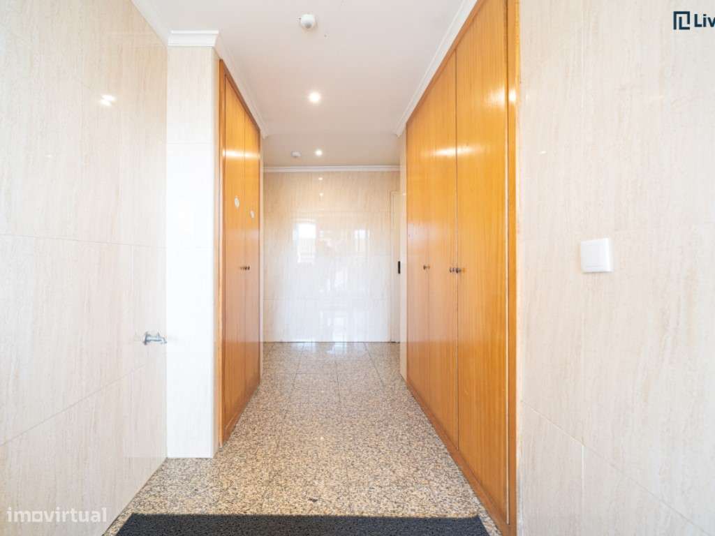 T2 com Amplo Terraço em Gulpilhares-6
