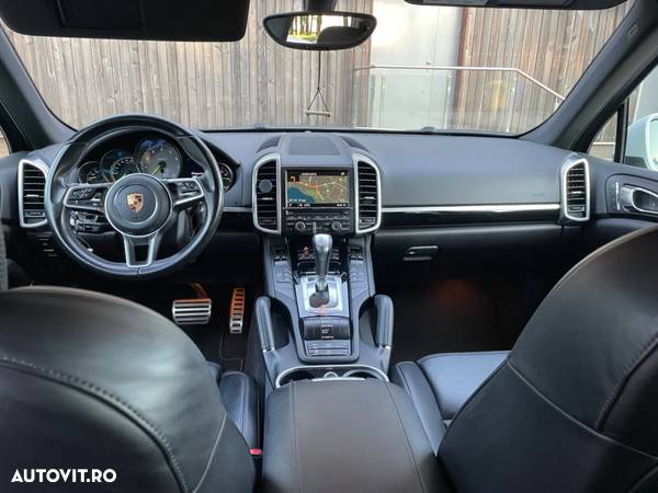 Dezmembrari piese auto Porsche Cayenne S E-Hybrid - 5