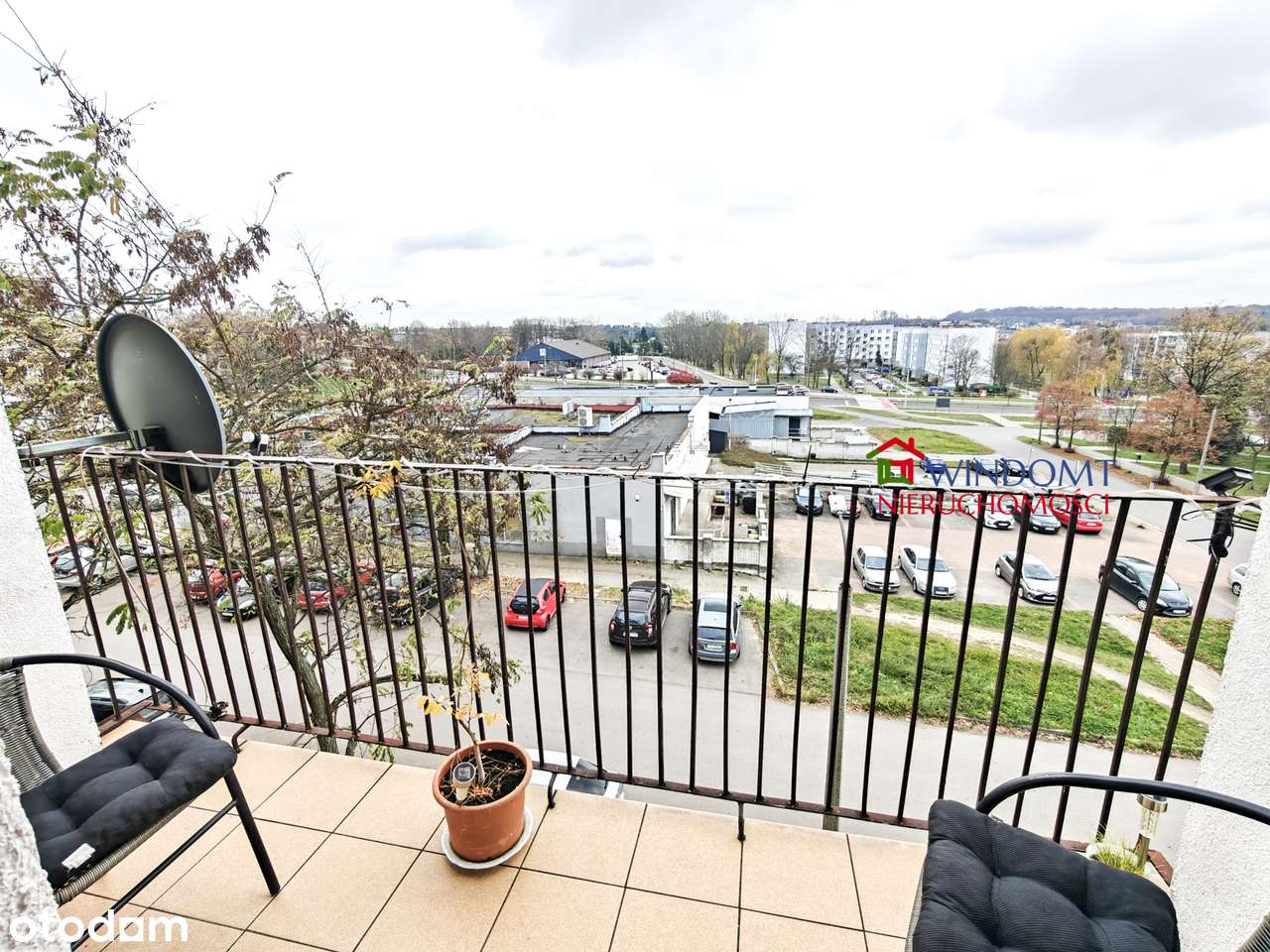 Wyremontowane i wyposażone M4. 2-piętro, Duży balkon. Os. Przyjaźń.-3