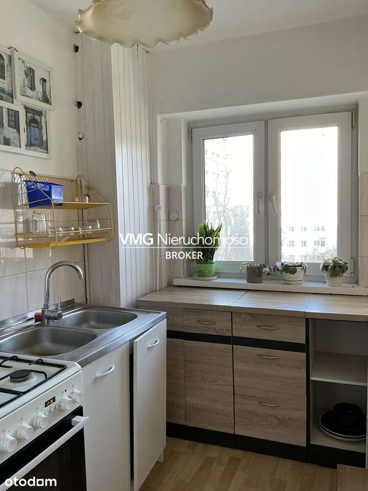 Jasne 3 pokoje + komórka lokatorska od ręki-6