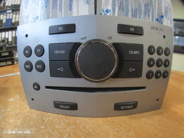 Radios 13255554 497316088 OPEL ZAFIRA B 2008 1.9CDTI 8V TURBO 120CV 5P PRETO DELPHI CD30 MP3 - 1