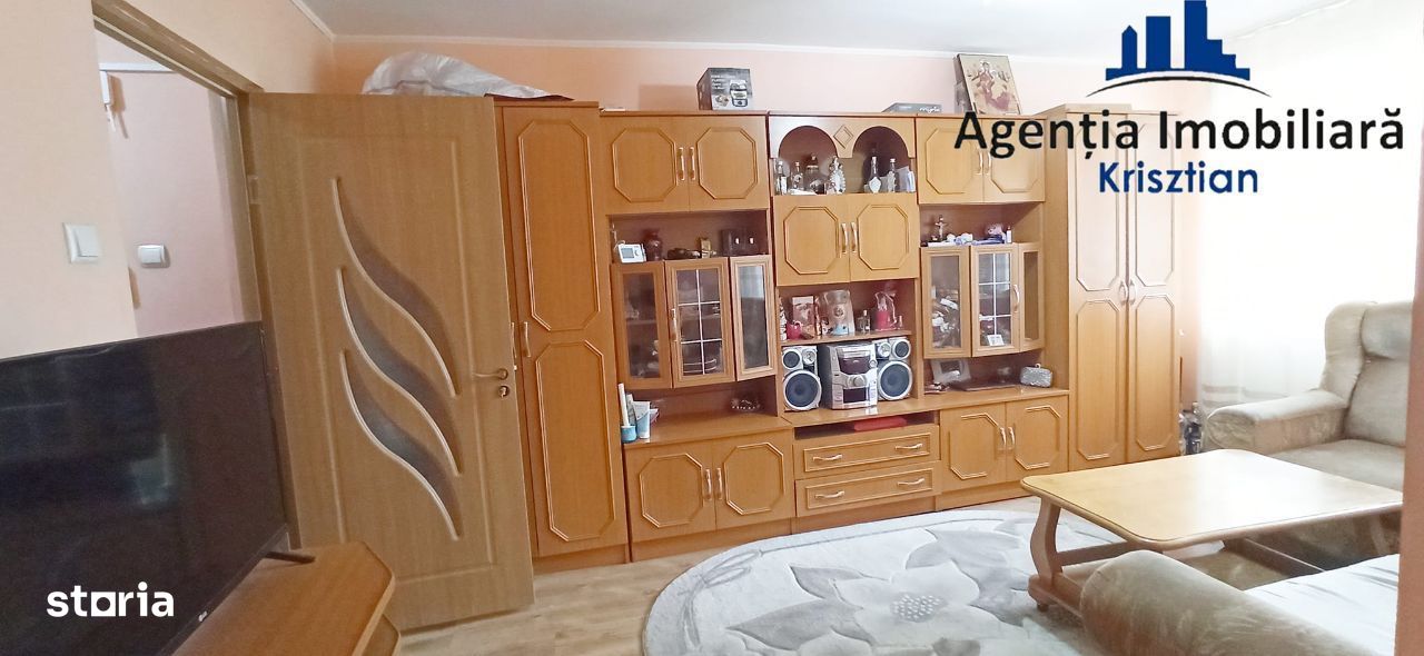 APARTAMENT CU 2 CAMERE DE VÂNZARE ÎN ZONA CARPAȚI I