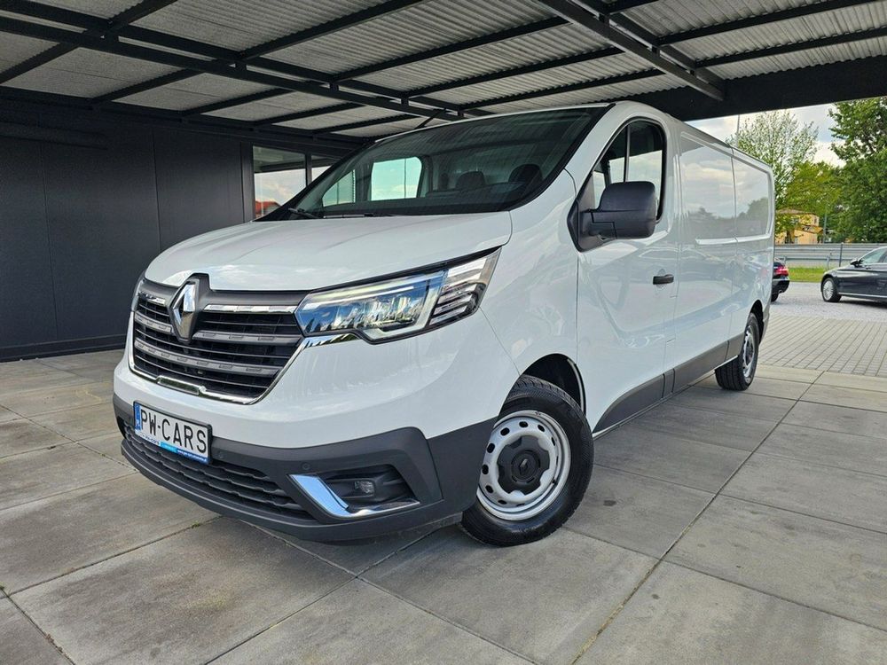 Renault Trafic 2023