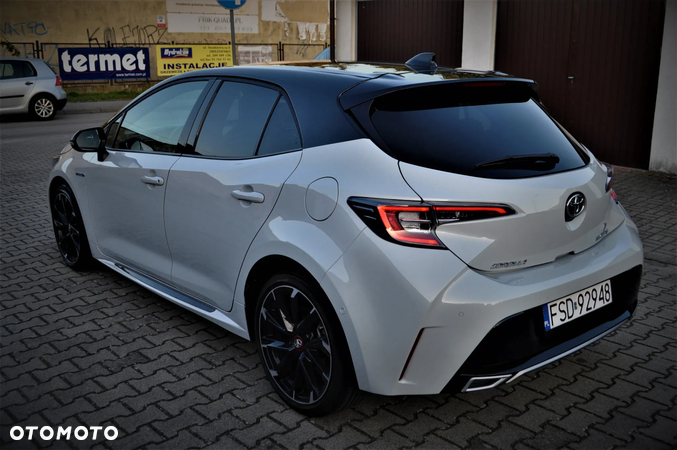 Toyota Corolla 2.0 Hybrid GR Sport - 6