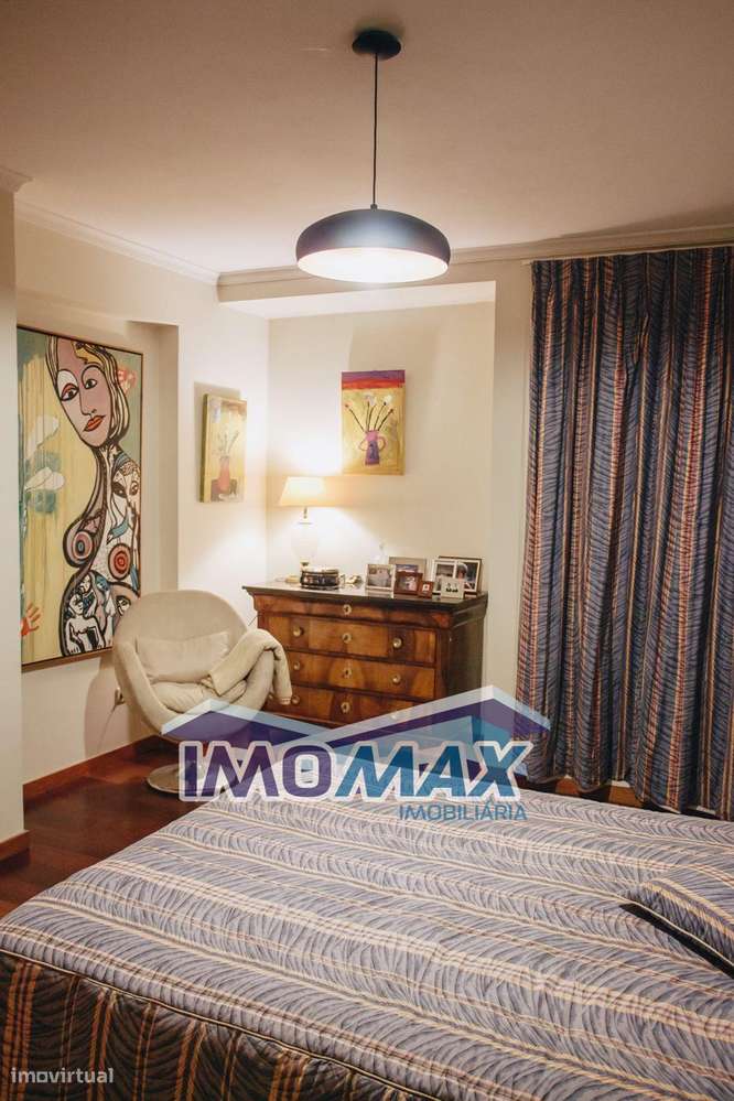 Apartamento T5 Triplex Ameal-35