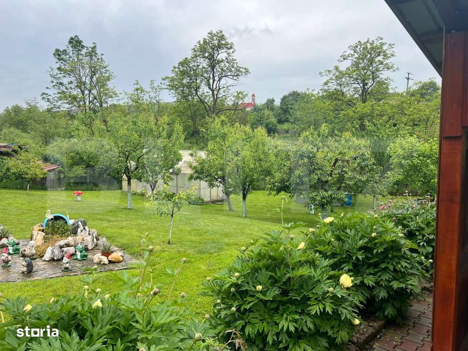 Casa de lemn cu teren generos – 1500 mp in Cerghid, liniste si natur - Imagine principală: 1/8