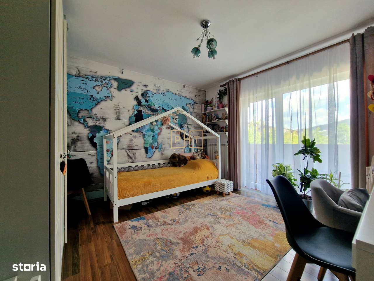 Apartament cu 3 camere  de vanzare, 77 mp, zona Cetatii!-10