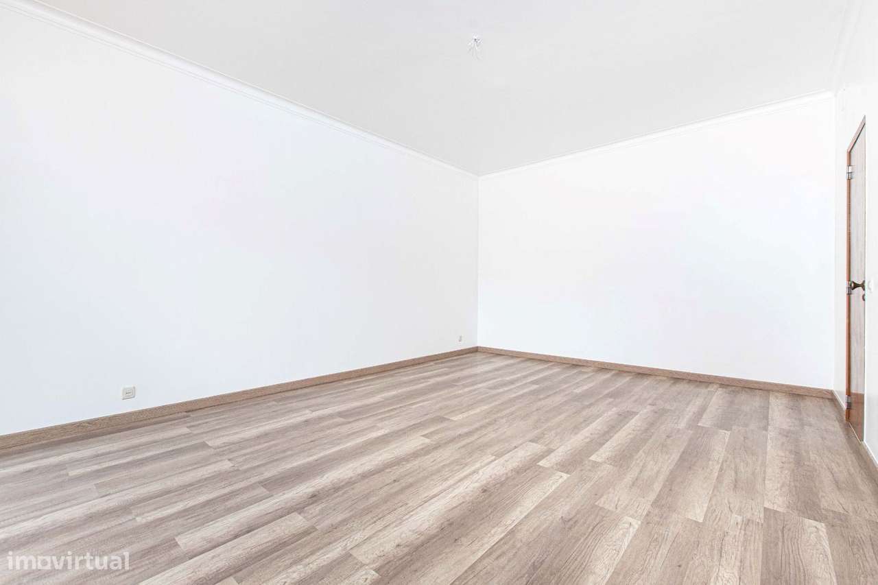 Moradia T3 Guizanderia, Carregado, Alenquer - Grande imagem: 4/25