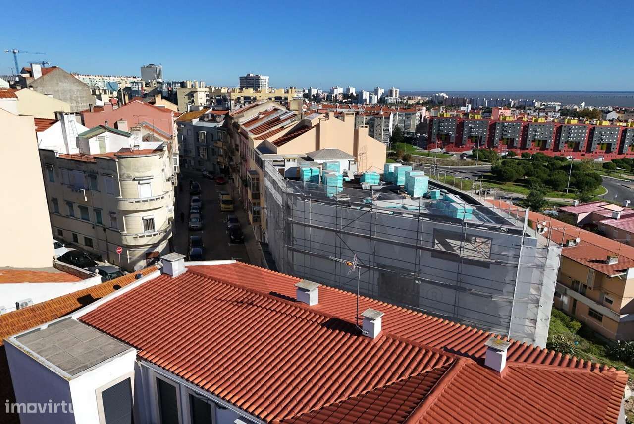 T1 67 m2 a estrear com vista na Penha de França - Grande imagem: 4/18