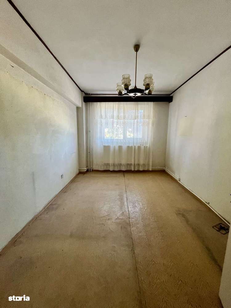 3 camere 88mp Etaj 1 Calea Galați - Imagine principală: 4/8