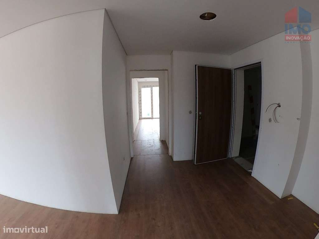 APARTAMENTO T3 NOVO | CONDOMÍNIO FECHADO | 2 GARAGENS | VISTA MAGNÍ...-3
